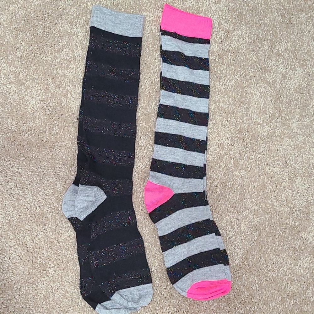 3/$15 NWOT 2 knee high socks